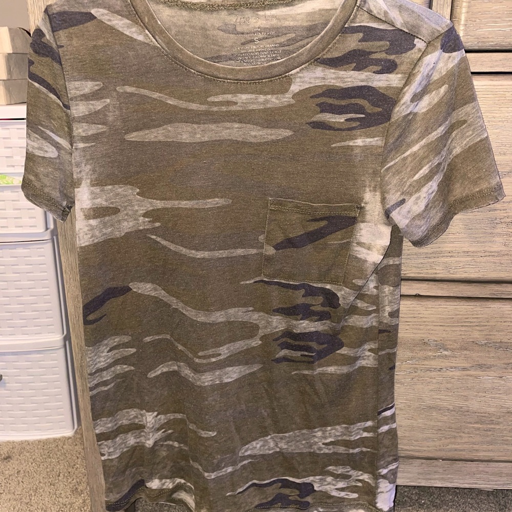 Camo Tee